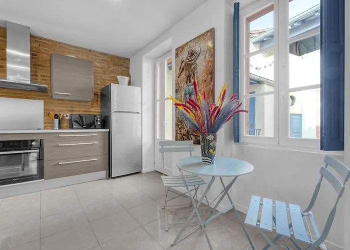 Апартаменты Don Capitolium - A 2 Pas De La Place Du Capitole Тулуза